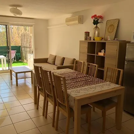 Lucie Apartment *